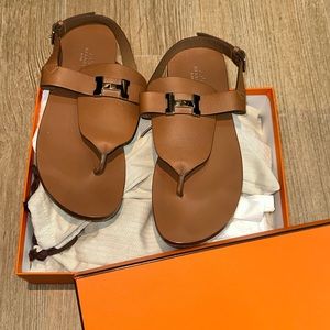 Hermes sandals size 41